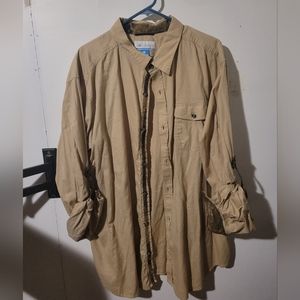 Columbia Men's Button Up Shirt